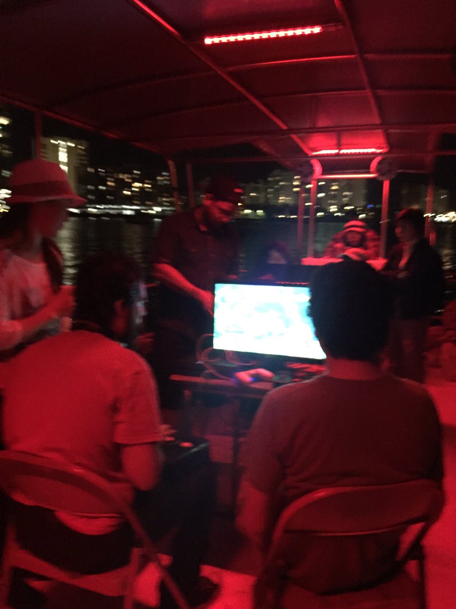 StephanieDyane1's tweet photo. #fbf The sickest illest Illuminati-est Miami-est tournament ever ever ever ever. When we buried USF4 at sea. ♥️♥️♥️ #MiamiFGC https://t.co/ncYu3zfWUd