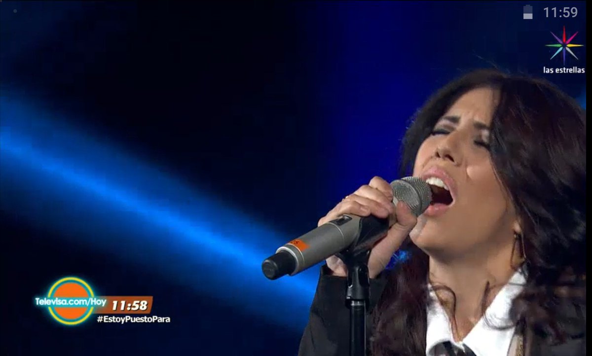 saam_rp's tweet photo. Que bonito se siente ver a tu artista favorito en un medio tan grande en México ¡Felicidades @fabiolasinger ! 🎙️♥️ #FabiolaRoudhaEnHoy https://t.co/Pud3wLXBsh