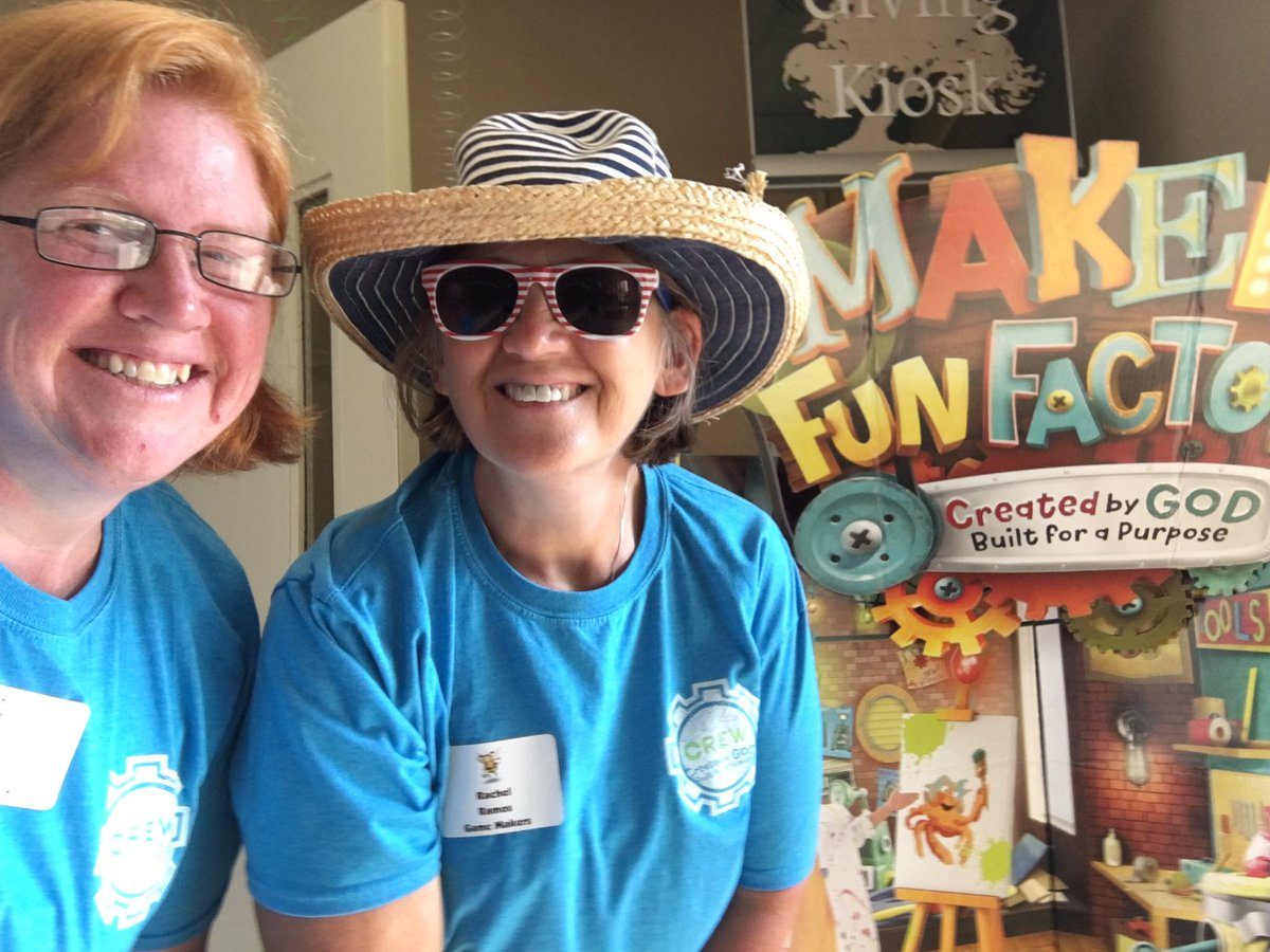 KBK4ST's tweet photo. Volunteer Selfie!  We traded our intermediate kids for preschoolers all week at Day Camp!! #itsFridaywearetired! #kbksummerfun https://t.co/jVR8CZeuFK