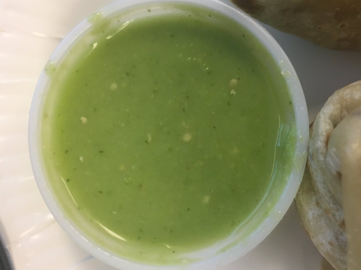 jpcacho's tweet photo. Just awesome! Love doing random #tacoshops! Found one with #avocado ๐ฅ #salsa. #Breakfastburrito egg, potatoe, ham,cheese & bacon ๐ฅ #food ๐ https://t.co/F4TqSDBWmt