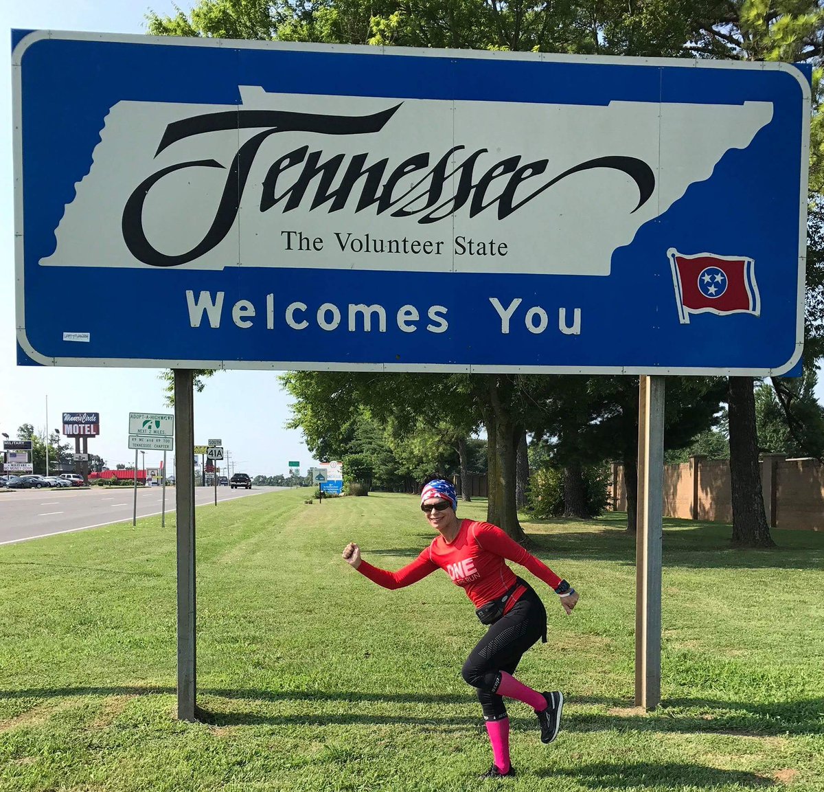 oneontherun's tweet photo. Day 3 in Tennessee. New meaning to walking pneumonia. I have it, I'm slow & still putting in miles. @LizVassey @Robin_Leach @JenniferRomas https://t.co/W57KuNYKbs