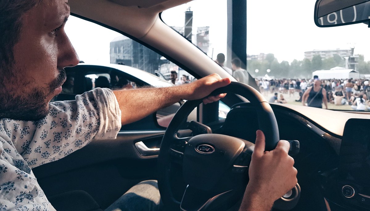 Alessandro Marras (@alemarrasblog) on Twitter photo It's time to Sing the Summer Hit on board of #FordFiesta
Si canta la nuova Hit dell'estate a bordo di #FordFiesta #SocialTrack <a href="/forditalia/">Ford Italia</a> It's time to Sing the Summer Hit on board of #FordFiesta
Si canta la nuova Hit dell'estate a bordo di #FordFiesta #SocialTrack <a href="/forditalia/">Ford Italia</a>