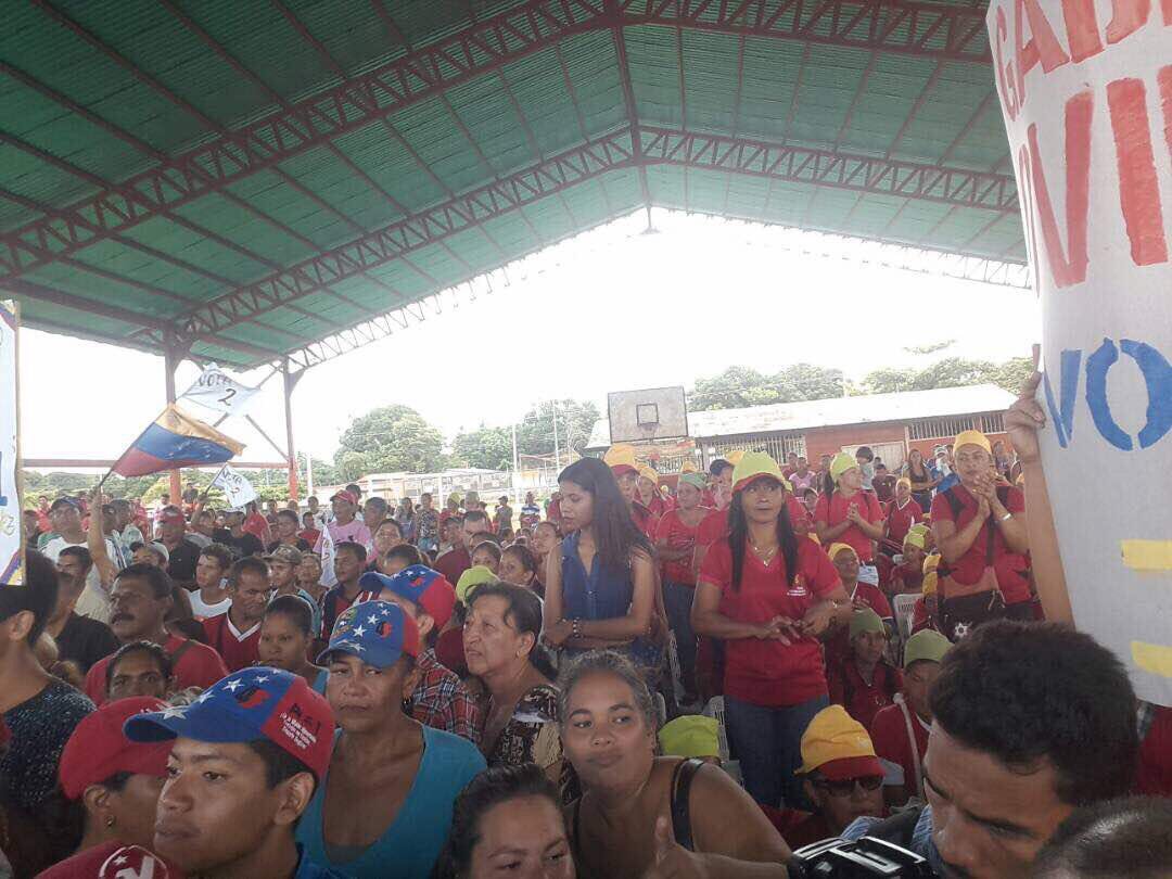 torrealbaf's tweet photo. Presentacion de candidatos a la ANC del Edo. Portuguesa junto a @EscalonaJuanF y el gobernador @CastanedaRivas #VenezuelaVotaEn9Días https://t.co/ItWAhIrfov