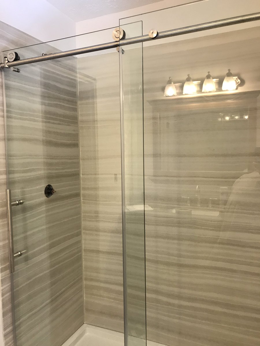 glass_advanced's tweet photo. Advanced Glass can take care of your home or business glass needs. Call us today for a free quote! 
678-401-3165 https://t.co/3kYNA34Zrl