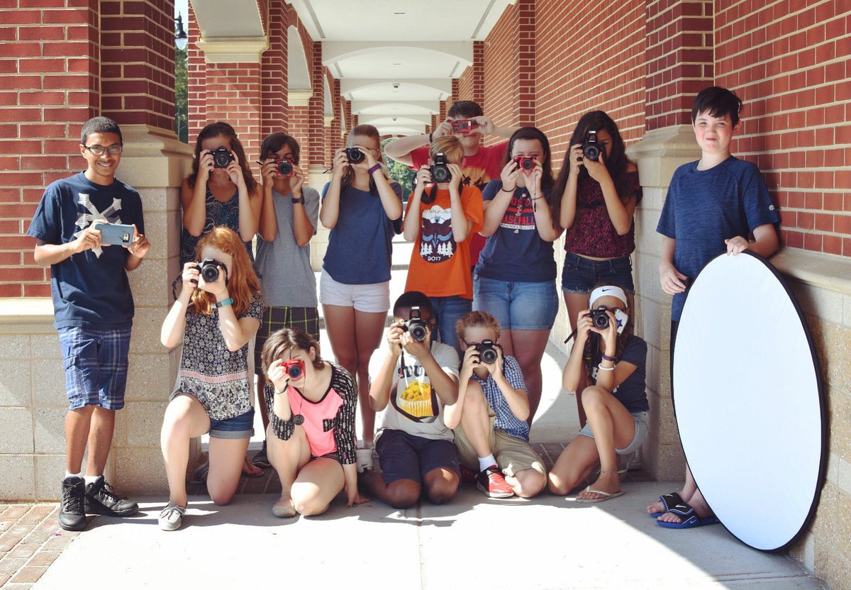 GinnyTroutman's tweet photo. Two great weeks of Kids Summer Learning photography classes! #upandcomingphotographers #introtophotography https://t.co/RJuzeYz6ku