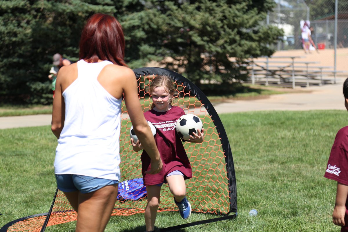 nuggets's tweet photo. Kicking off the weekend a little early with a youth sports day! https://t.co/yPsyj8gFQH