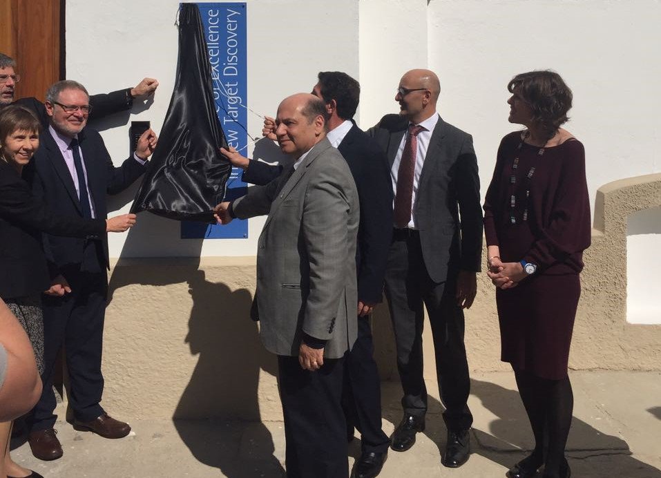 wasimmirFCO's tweet photo. Inaugurando Centro de Excelência para Descoberta de Alvos Moleculares, parceria #Butantan #FAPESP @GSK, que #SINBrazil ajudou a promover. https://t.co/pAVzj86GNe