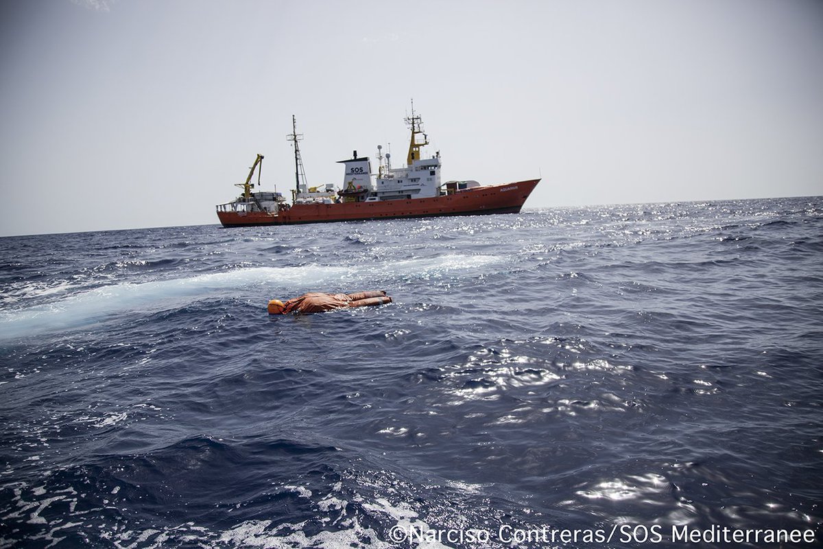Se préparer au pire... en espérant que le pire n'arrivera pas. 
<a href="/SOSMedFrance/">SOS MEDITERRANEE France</a> <a href="/MSF_Sea/">MSF Sea</a> #TogetherForRescue #Aquarius