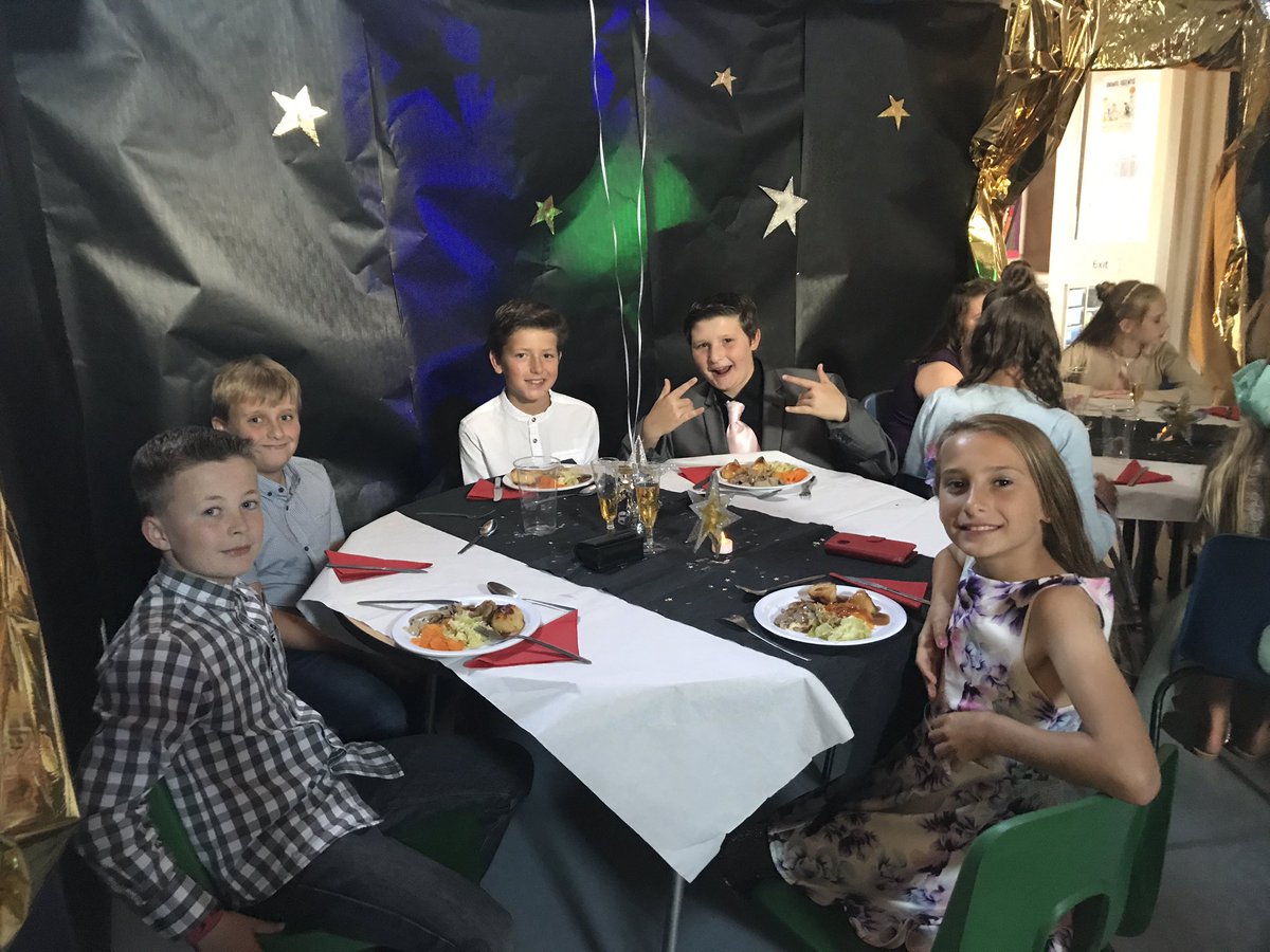 PiranCross's tweet photo. Prom roast is served! https://t.co/qJikbXbwCt