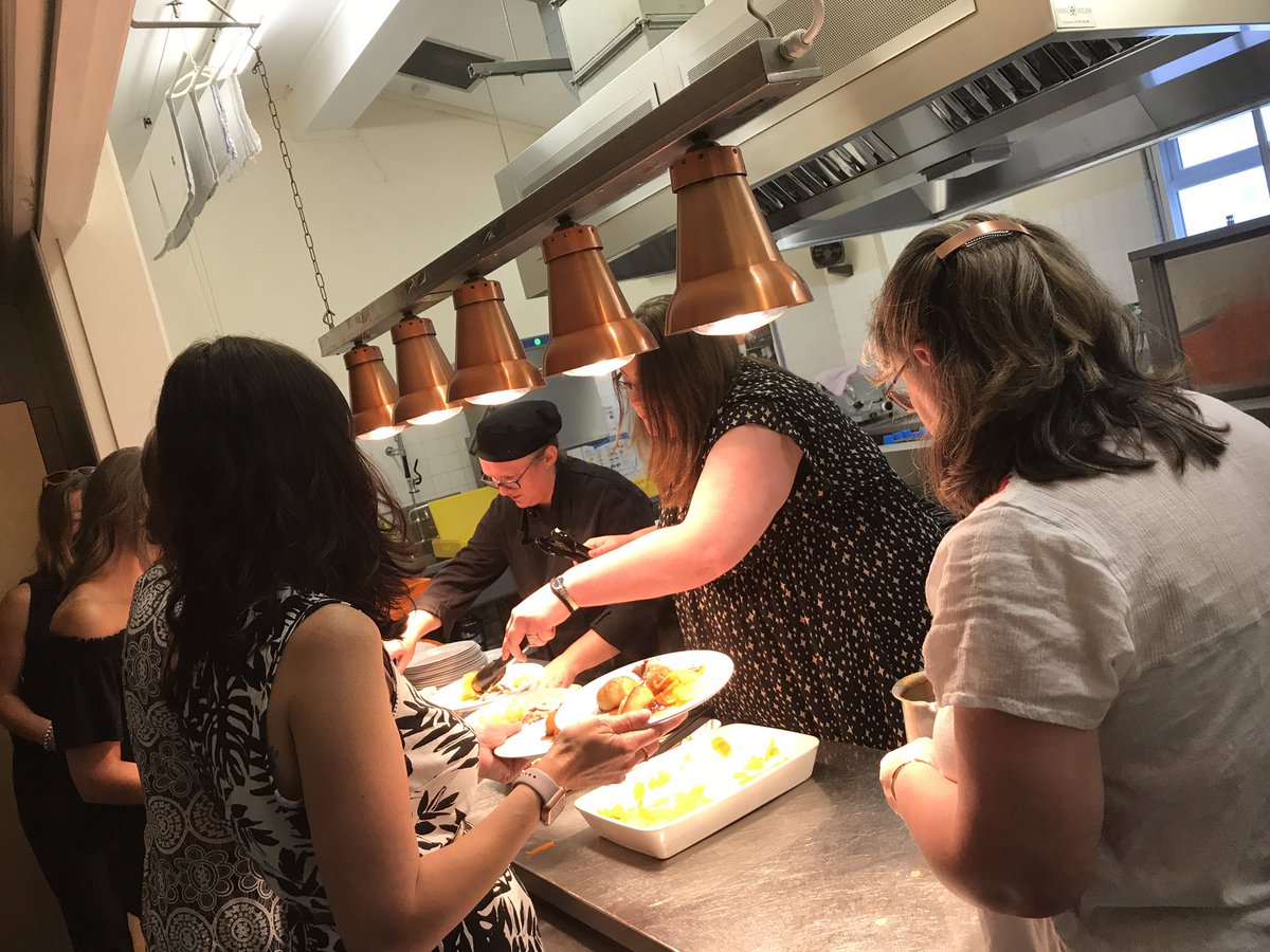 PiranCross's tweet photo. Prom -staff hard at work! https://t.co/DsyvbOy1X8