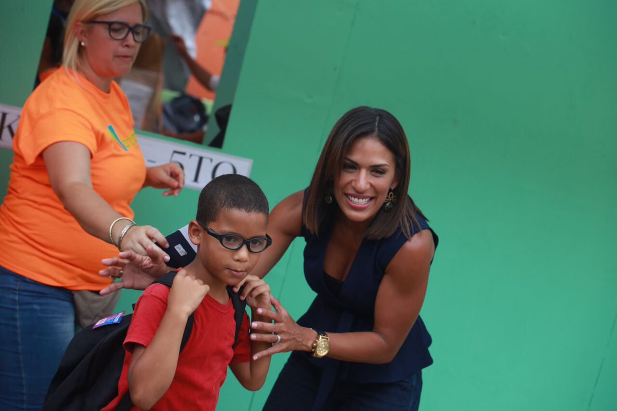 #FortalezaParaTi ¡Gracias a la directora ejecutiva de <a href="/acaapur/">ACAA</a> <a href="/LersyBoria/">Lersy Boria</a> por decir presente! #Naranjito