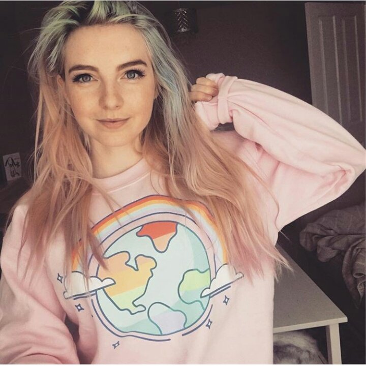 New FC: LDShadowLady!! (I AM NOT IN ANYWAY ASSOCIATED WITH THE REAL LIZZY, THIS IS SIMPLY AN RP ACCOUNT)