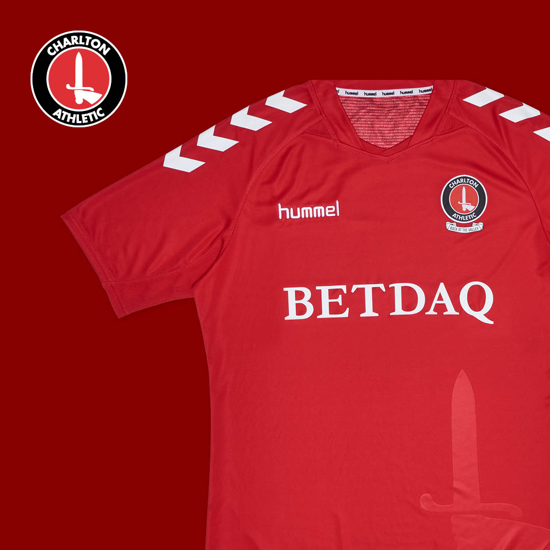 hummel1923's tweet photo. New special home kit for @CAFCofficial to pay homage to the 25th anniversary of the clubs’ return to The Valley! #hummelsport #teamhummel https://t.co/V7DgkhYJKH
