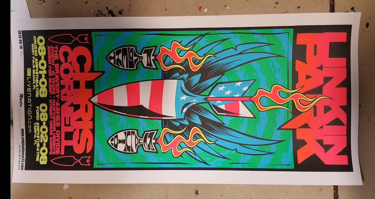 Jag526Garcia's tweet photo. Hetes one i printed for #ENEMYINK yrs ago for a #LINKINPARK show R.I.P #CHESTERBENNINGTON #MUSICIAN #CHRISCORNELL # #POSTERS #STICKERS #JAG https://t.co/vq0PeEkHPI