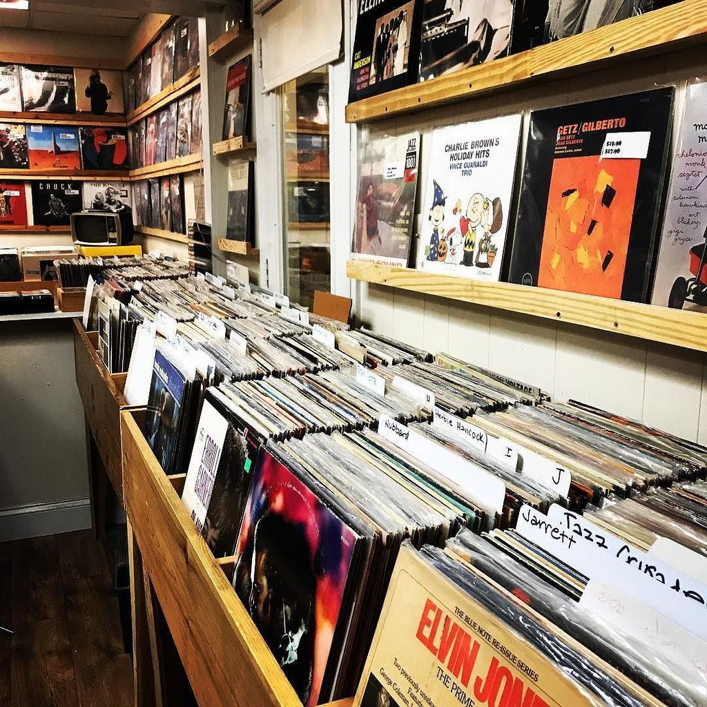RDUbaton's tweet photo. @recordkrate is a must-visit for any lover of music. For 4 years, this spot on St. Mary's Street has offered hours… https://t.co/8tJlpQIsur https://t.co/hZsBOxeq9U