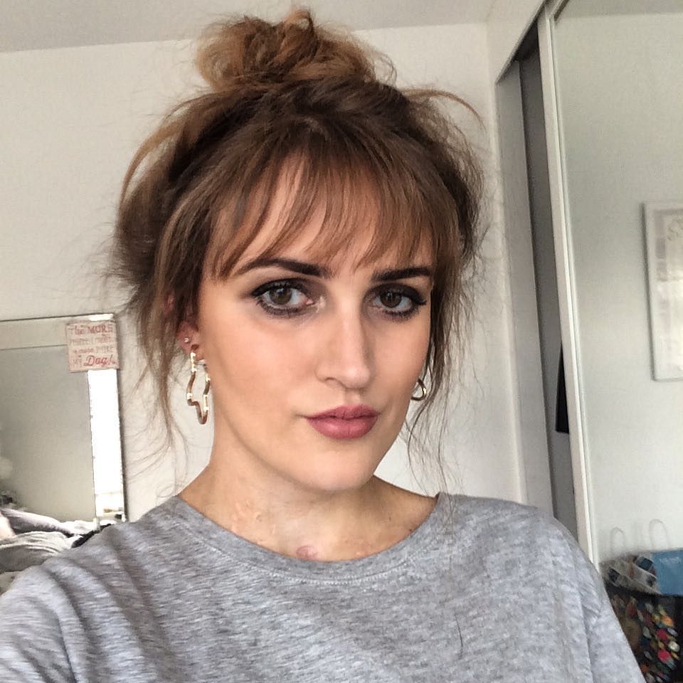 Josie_Stewart_'s tweet photo. I like big buns and I cannot lie •
•
•
•
•
•
•
•
#bbloggers #hair #messybun #hairbun #messyupdo #fblogger #styleblogger #styleinspo #style … https://t.co/AtqvPFokDI