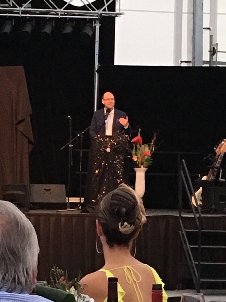 madodube's tweet photo. Bravo et félicitations Westco pour vos 15 premières années! Merci Tom, ton épouse et partenaires de la confiance ! https://t.co/Xsusx5aUXJ