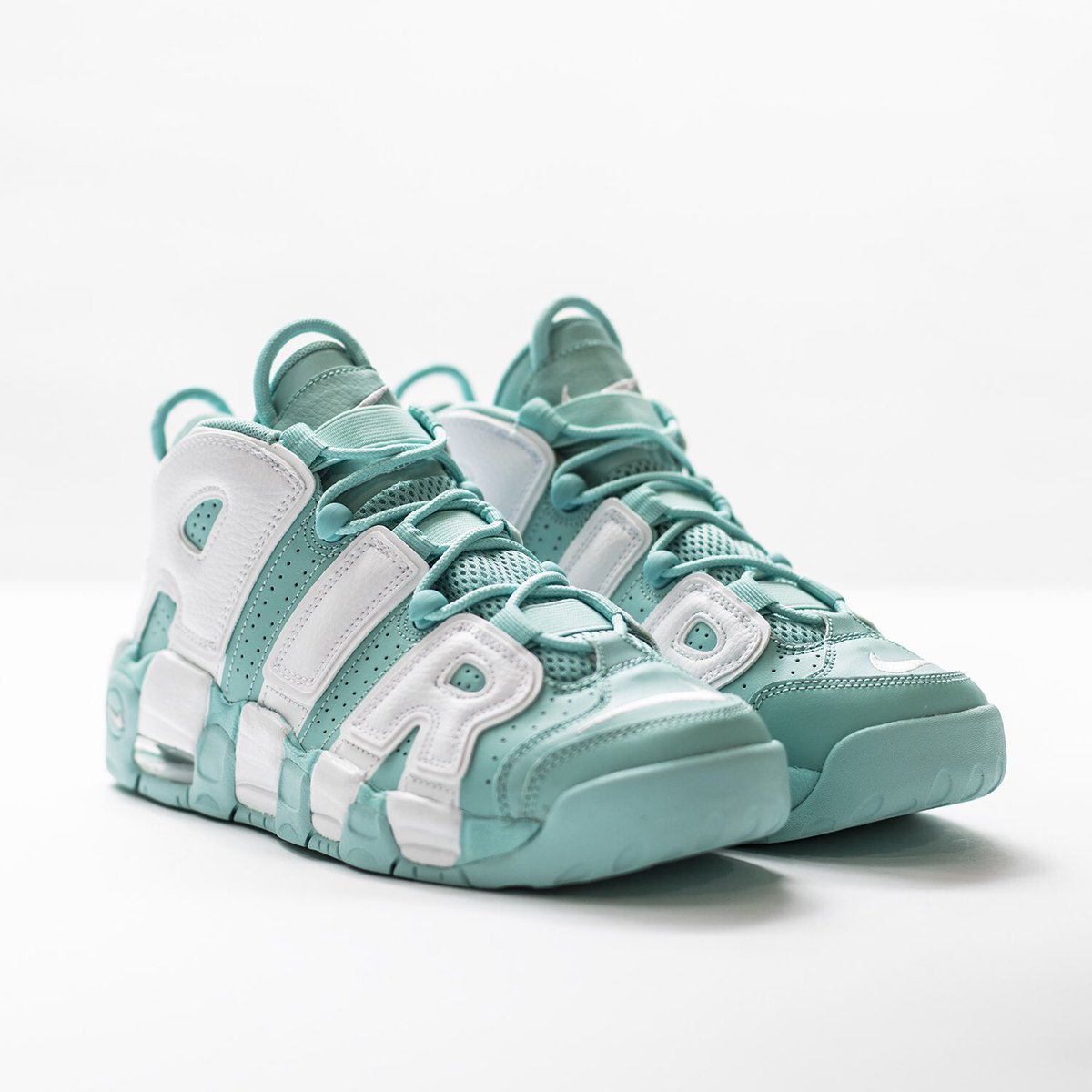 jimmy jazz uptempo
