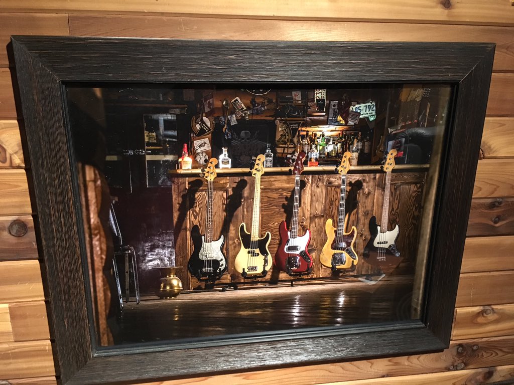Jumbo19Joe's tweet image. You&apos;re &apos;one up&apos; on me, live only an hour away! 😐Although, I do have a 18x20 of his Fender basses . . . photo purchased @EatHarvest #piapot