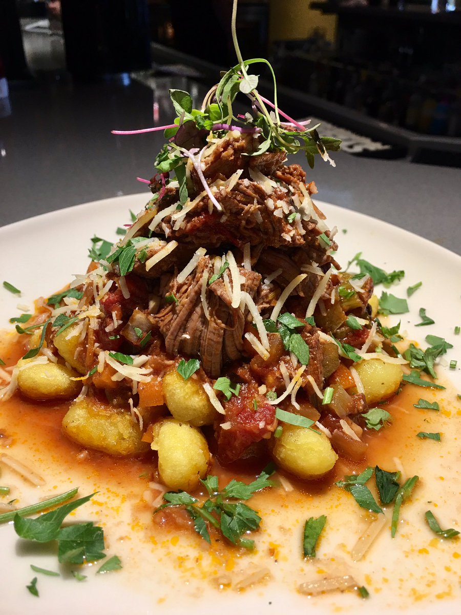 Merle's of Littleton tweet media