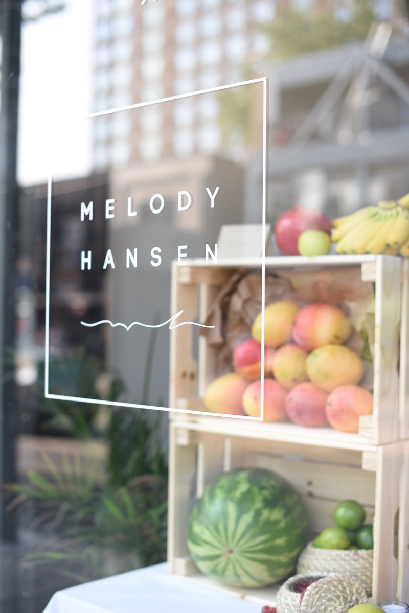 beauxmondes's tweet photo. Stopped by the pop-in shop at @wearkotn tonight. They have a line of summer tees in collab with @melodyhansen! https://t.co/whbGnLrOjv