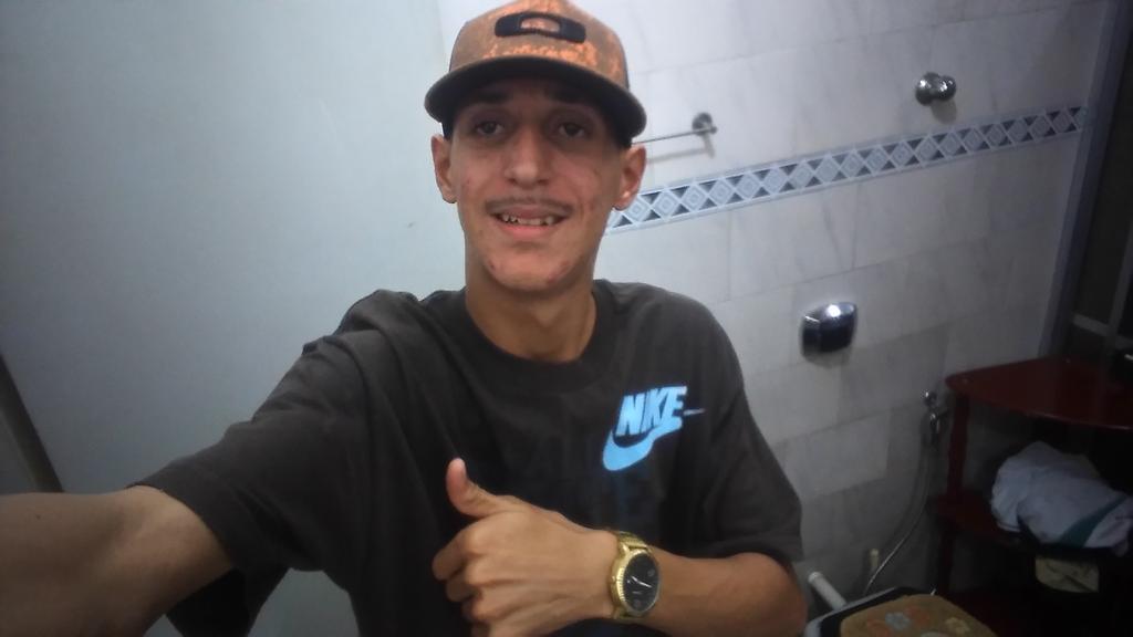 Nascimento1074's tweet photo. A paz está reinando em mim hj... 🙌😌
#BoaNoite #ToTranquilo #ToDeBoa https://t.co/DBaPvA9q8W