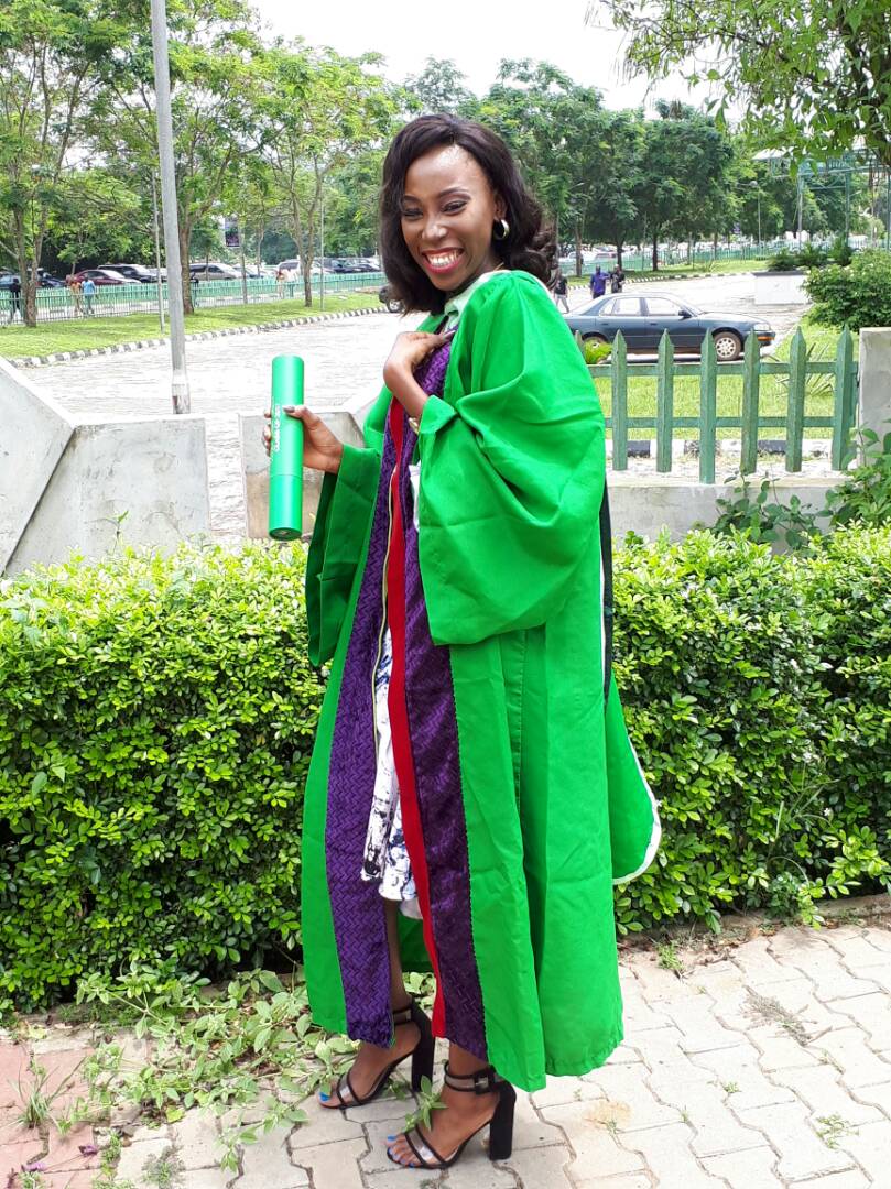 Seyitanfe__'s tweet image. I graduated Today all to the glory of the Almighty God!! I'm really excited for what the future holds  #issagraduate #economist