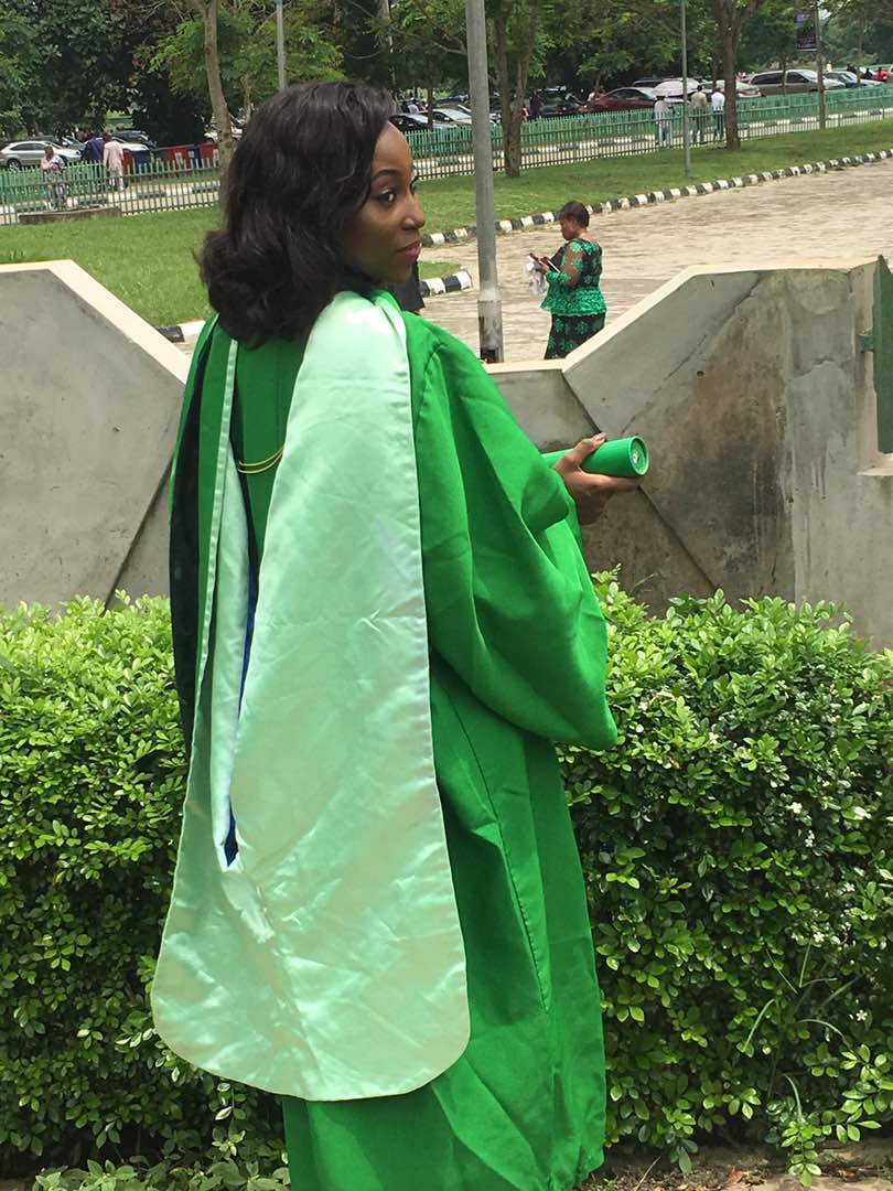 Seyitanfe__'s tweet image. I graduated Today all to the glory of the Almighty God!! I'm really excited for what the future holds  #issagraduate #economist