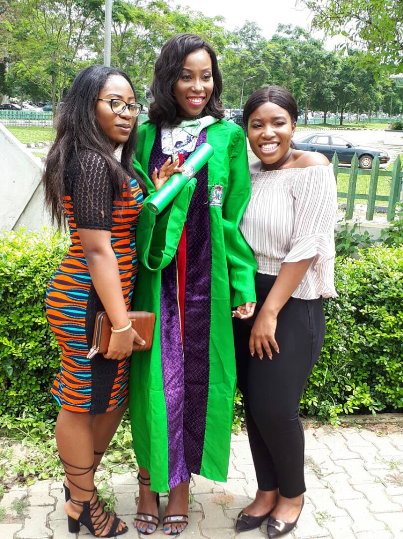 Seyitanfe__'s tweet image. I graduated Today all to the glory of the Almighty God!! I'm really excited for what the future holds  #issagraduate #economist