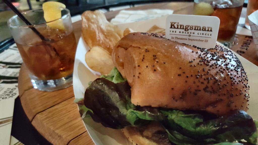 morrowchris's tweet photo. Hungry #sdcc17? Want a burger & 2 whiskey compliments of #kingsman #happyhour at @HardRockSD 4-7pm #sdcctip https://t.co/0H1aifwLi9
