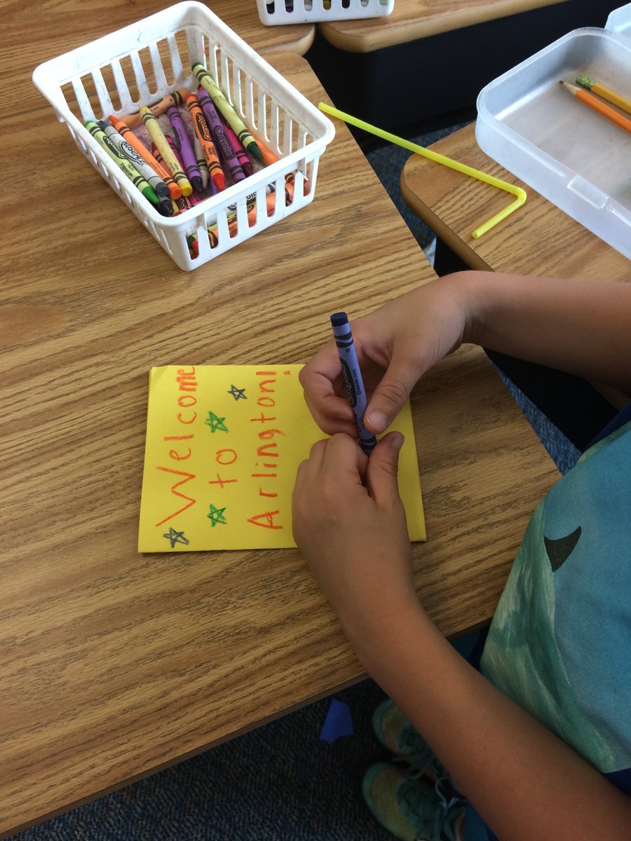 marijoy_cordero's tweet photo. Making new students feel welcomed to awesome APS with Welcome Bags! @GVSatAPS @APSsocstudies https://t.co/hrjQjnvYpj