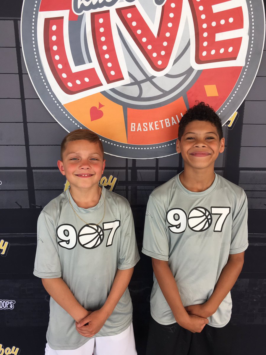 SteveDrussell's tweet photo. Team 907 U17 finishing 3-0 in pool play with a 80-48 win over Las Vegas Elite today. Next up, Platinum division. 🏀🏆#Team907 @jasonjnolewis https://t.co/HMmq2jhr7m