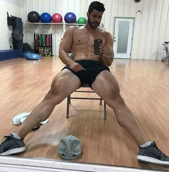 Itspedrito's tweet photo. o verdadeiro HOMAO DA PORRA https://t.co/DfVYoB8S1g