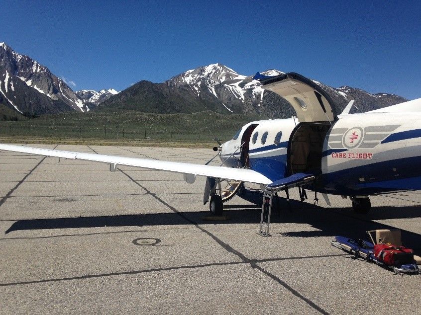 REACHAirMed's tweet photo. Celebrating #FixedWingFriday with our friends @CareFlight. Together we provide #fixedwing service out of #Reno #Nevada. https://t.co/9A6DYAh1vf
