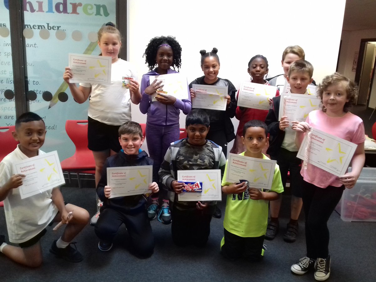 paulajanehollis's tweet photo. Homework club dojo winners! @NewParkPrimary Year 4 &amp; 5📚🎓 https://t.co/yhgilOSdnc