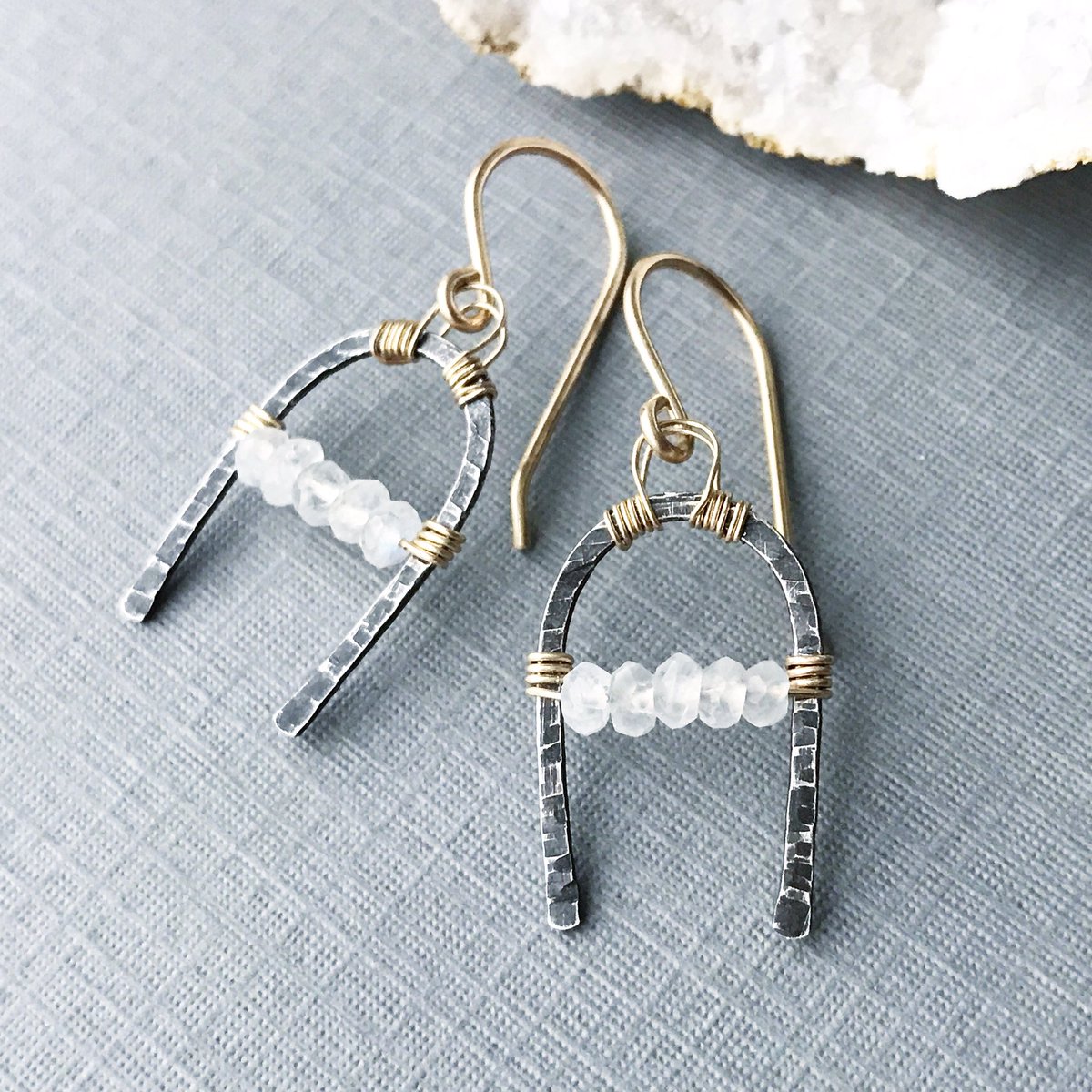 lenajamesdesign's tweet photo. Are you feeling lucky? The #Horseshoe #Earrings with #moonstone are your new go-to! Follow link: https://t.co/uB31Yi3Fjg https://t.co/D25wmk02C7