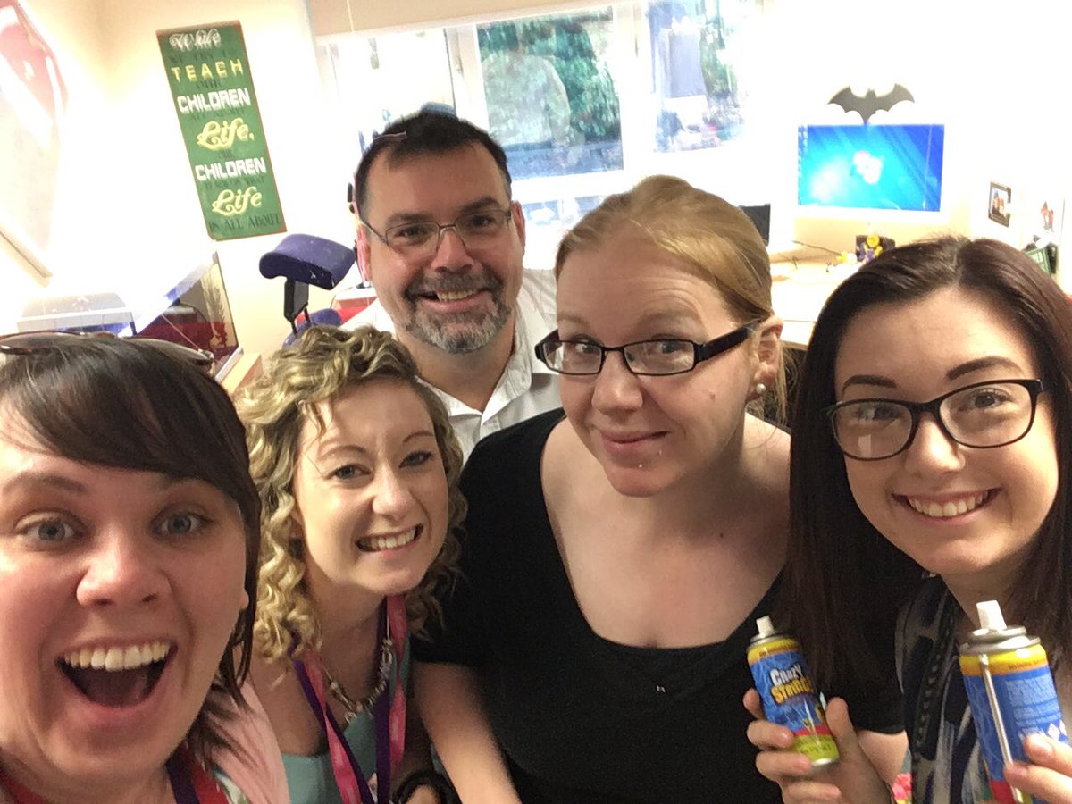 mrswadeSME's tweet photo. Had SUCH a laugh with all the pranks today. Thank you for being such good sports! #bestteam #lastday #loveyouall @stmicheast @SMEWillows https://t.co/8IA4JKZRol