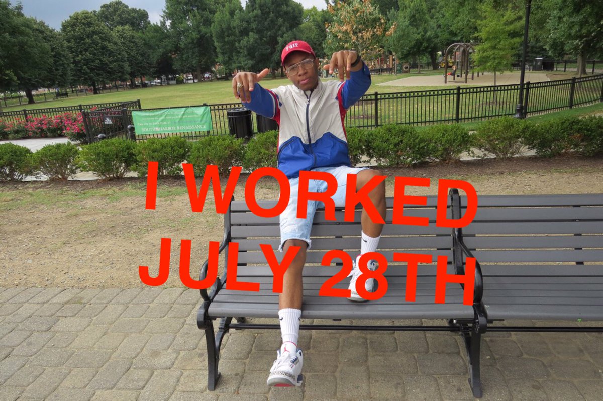 Fmoore321's tweet photo. NEW ALBUM 💽🔥🔥💯✨ #IWORKED
FRIDAY, JULY 28TH ON APPLE MUSIC 
FEATURES 🎤
BANGERS 💥
CONFIDENCE 💯 https://t.co/shK0JEzukJ