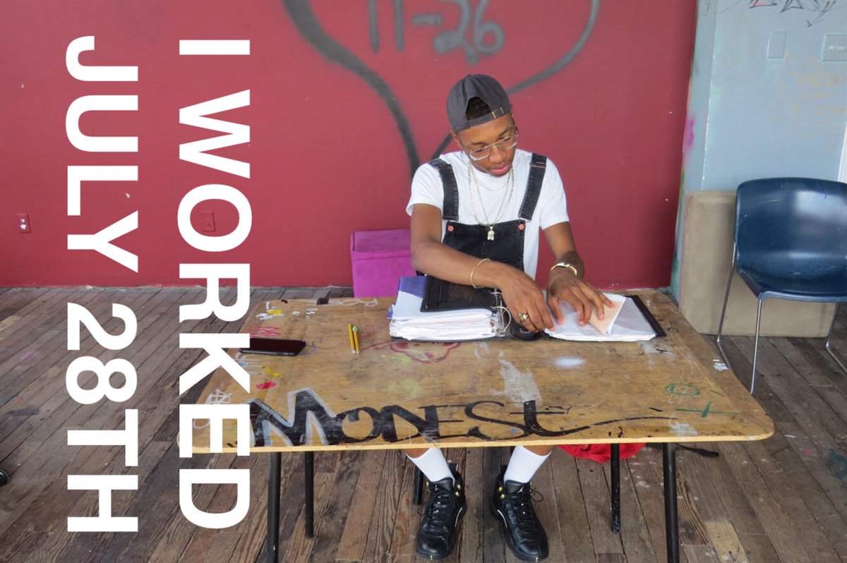 Fmoore321's tweet photo. NEW ALBUM 💽🔥🔥💯✨ #IWORKED
FRIDAY, JULY 28TH ON APPLE MUSIC 
FEATURES 🎤
BANGERS 💥
CONFIDENCE 💯 https://t.co/shK0JEzukJ