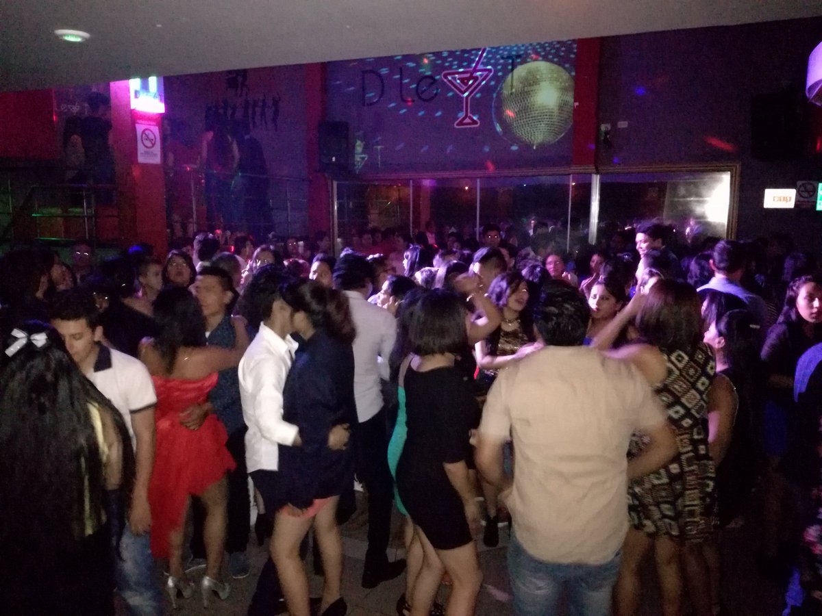 dleyt_discobar's tweet photo. Farrea este fin de semana en @dleyt_discobar #LOJA Cdla. Daniel Álvarez; José de San Martín y Salvador Allende #DLEYTDISCOBAR #DLEYTDISCOBAR https://t.co/Lmuo8UPZuB