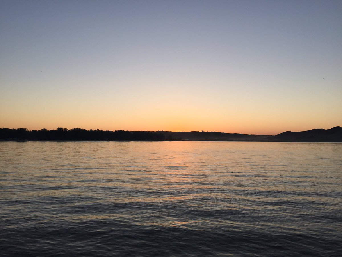 gracewagner31's tweet photo. @MrsMievresClass I have been enjoying the hot weather in my backyard, admiring all the beautiful sunsets, and counting down the days till @ReginaFolkFest! https://t.co/2l17gYpAzC