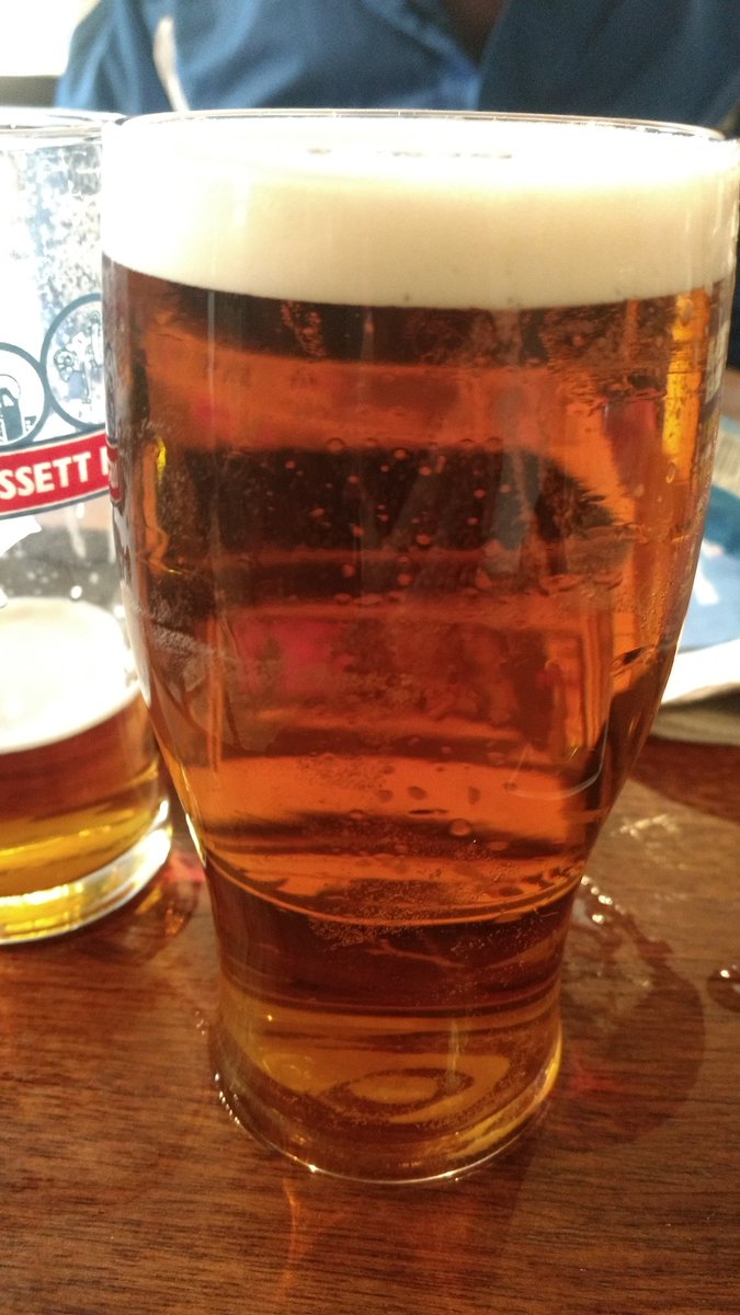 rfarmitage's tweet image. Butterley on form tonight@riverheadbrewer 🍻