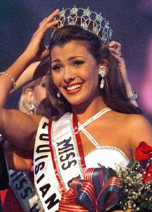 Happy Birthday Ali Landry Miss USA 1996 and 1990 Miss Teen USA semi finalist !     