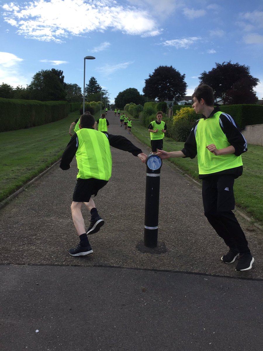 ECFCacademy's tweet image. Fantastic effort by the U17s tonight #Quarrelwoods #hellhill #setofbodies #preseason2017