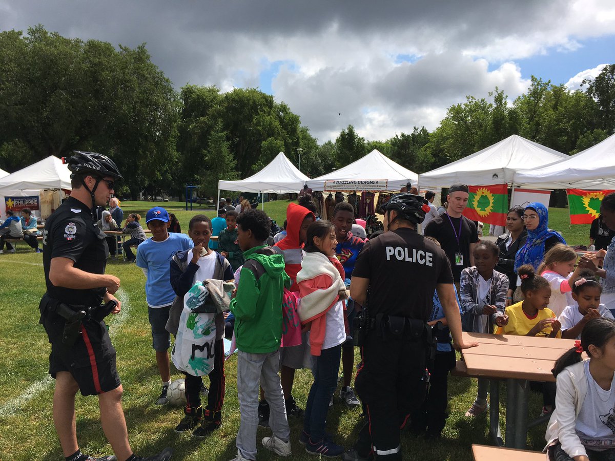AndrewKnack's tweet photo. The @GlobalFusionYEG event is on now until 7pm at Giovanni Caboto Park. All are welcome to celebrate the diversity in #yeg. #yegyouth https://t.co/jv1kaJBH1Z