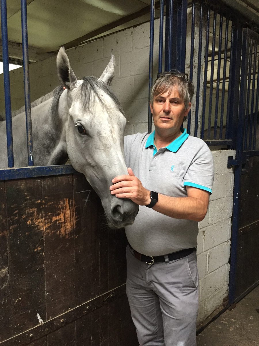 JoVandemeulebr's tweet photo. #Versaline lundi 24/7 à #Chantilly. P. Des Grandes Ecuries. 2200 m. #Hamelin en selle. #Quintéplus. Merci #TimDevos. https://t.co/RmrGImCmNJ