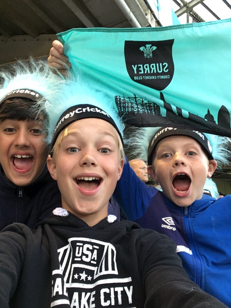 tonyblue69's tweet photo. #surreyblast https://t.co/SGpoCjGQOF