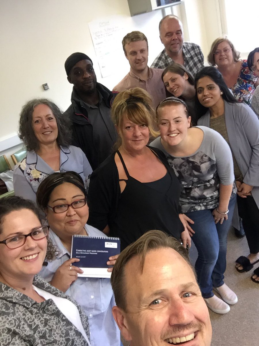 AndrewTPC's tweet photo. @sgrimshaws @OurMcrForum @daisy_may_lord @gingerspeakman @JohnWigleyThera @BigLifeTweets Clearly some of Manchester's best assets are the people who work in health & care; incredibly committed to changing the culture! https://t.co/lOBG7UnT3c