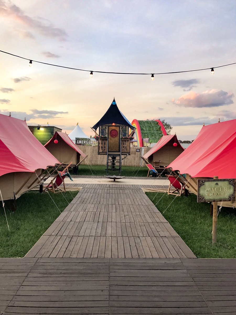 LeRoyJulian's tweet photo. #Tomorrowland #HouseOfMask https://t.co/WqxTJXpfCD