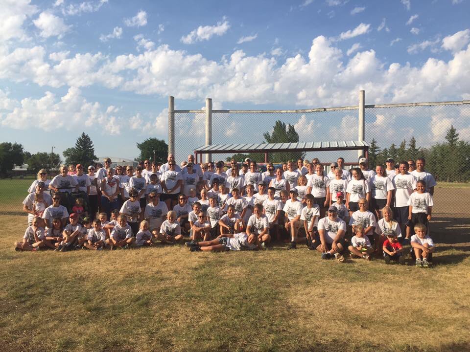 BozemanAD8R's tweet photo. Brother Danny Ator Color Run Benefit in Med Lake last nite. GR8T Turnout. Awesome. Humbling. Thankful
#atorstrong
#willwalkagain
#NE-Mont=1 https://t.co/IRcv6d5KLi